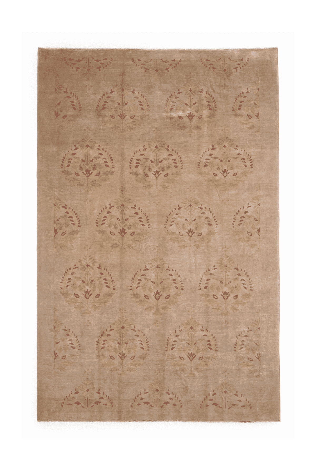 What Is a Ghazni Rug? Ghazni Wool, Designs, Prices and How to Choose