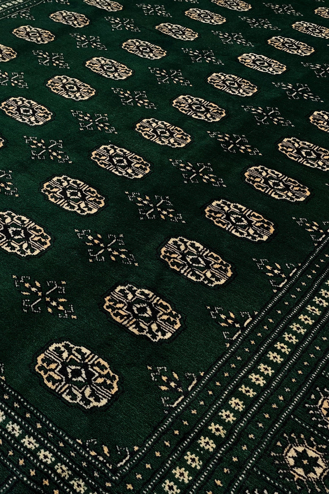 Forest Green Turkmen Gül Bokhara Rug, Hand-Knotted Pakistani Wool