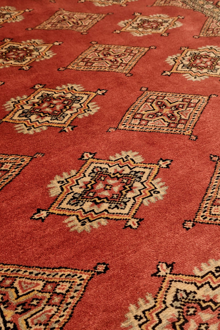 Terracotta Rust Diamond Gül Jaldar Rug, Hand-Knotted Pakistani Wool