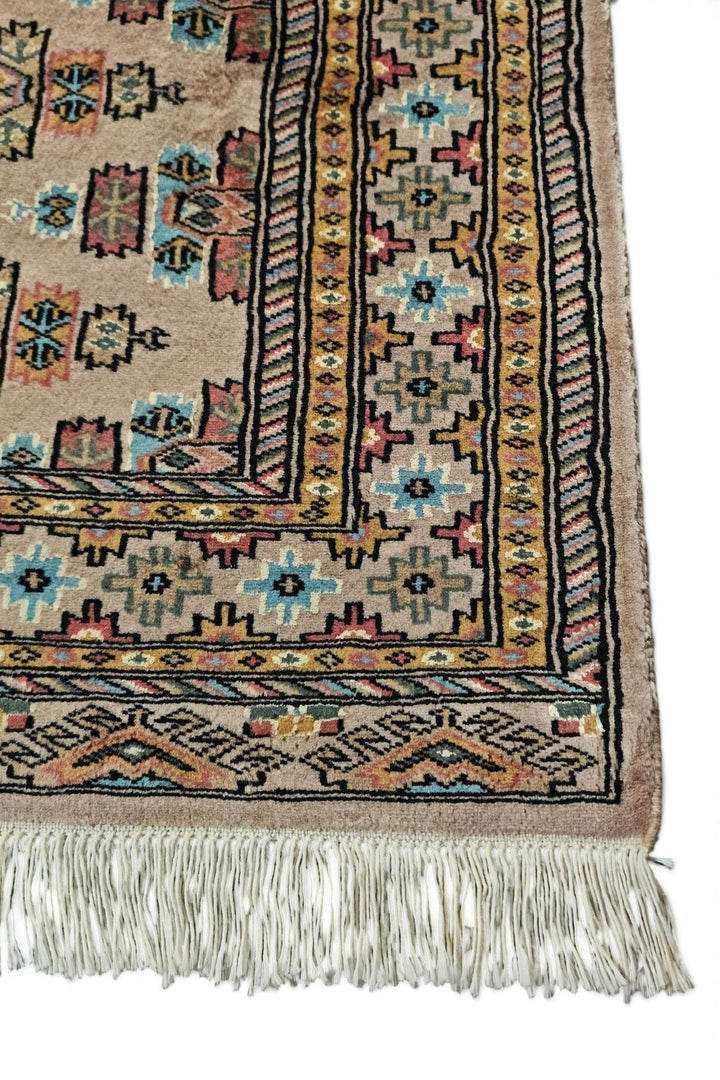 ウォームサンド ヨムッド ブハラ ラグ