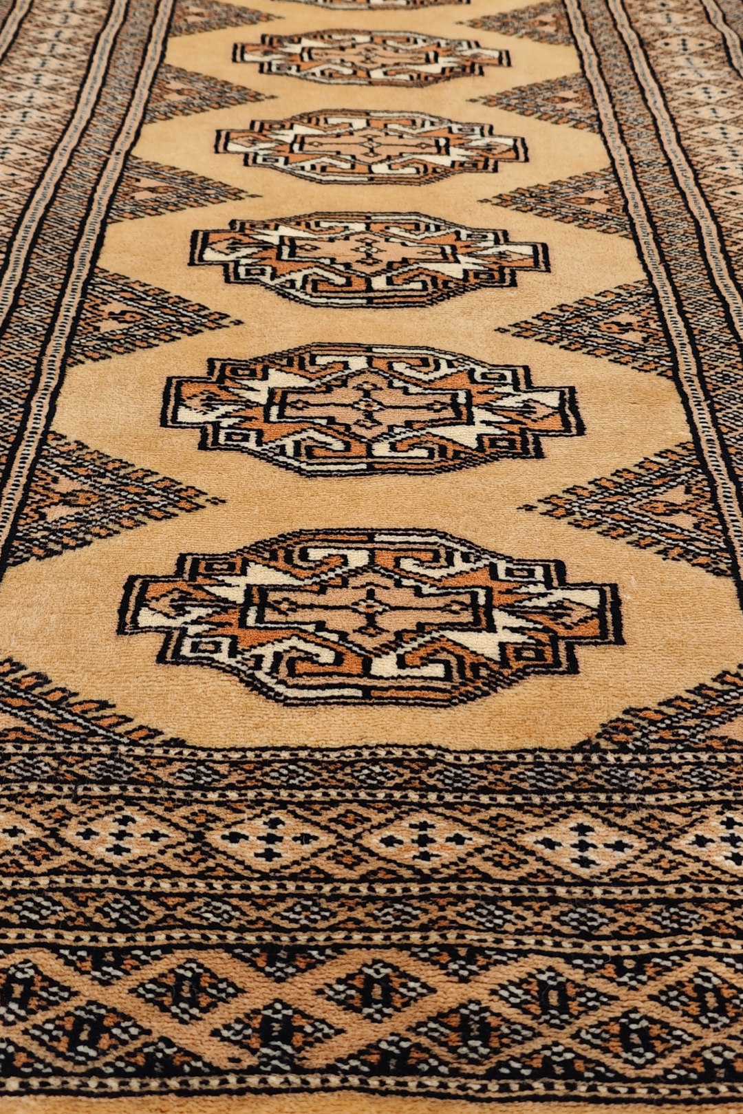 Wheat Gold and Beige Yamoud Rug, Hand-Knotted Wool