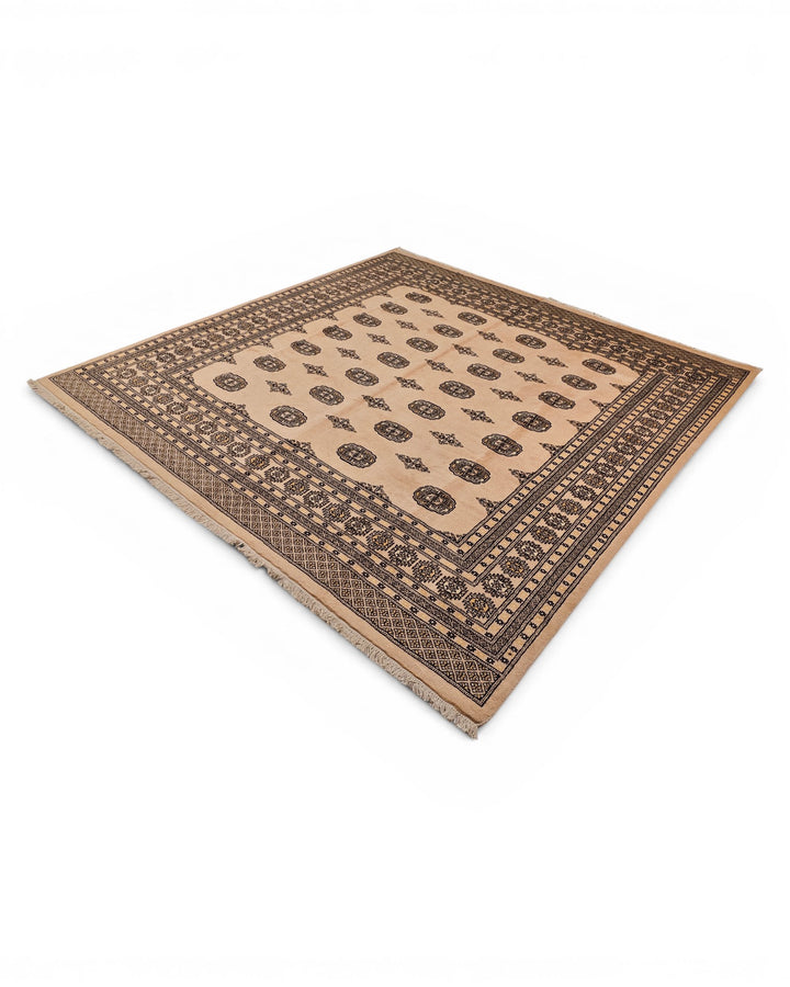 Taupe Gul Pakistani Bokhara, Hand-Knotted Wool Rug