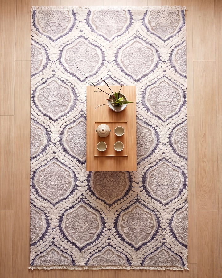 Pearl Damask Gabbeh, Hand-Knotted Afghan Wool &amp; Silk Rug