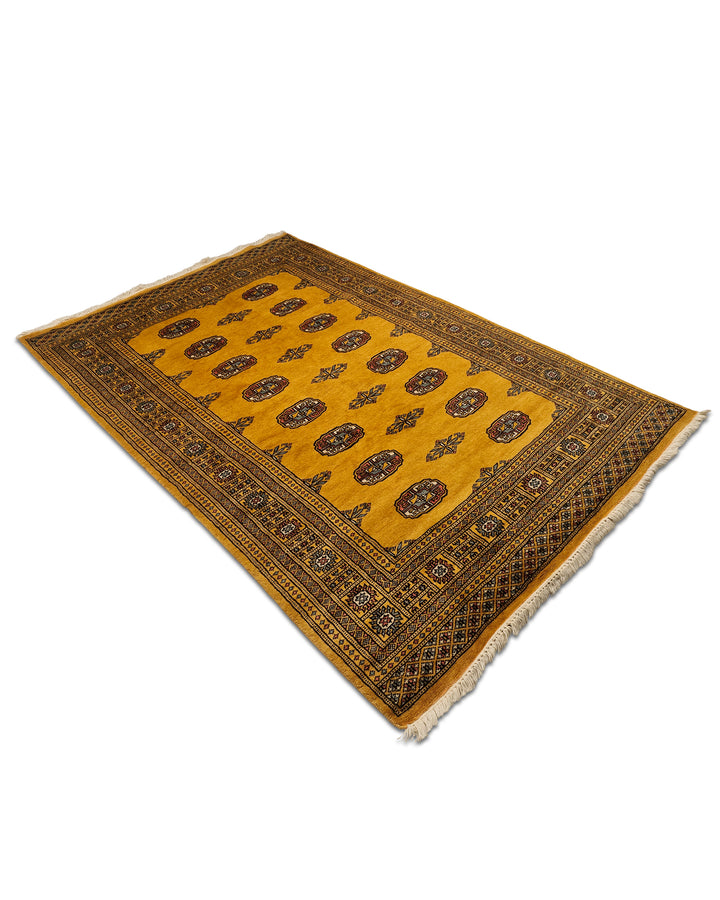 Amber Gold Turkmen Gül Bokhara Rug, Hand-Knotted Pakistani Wool