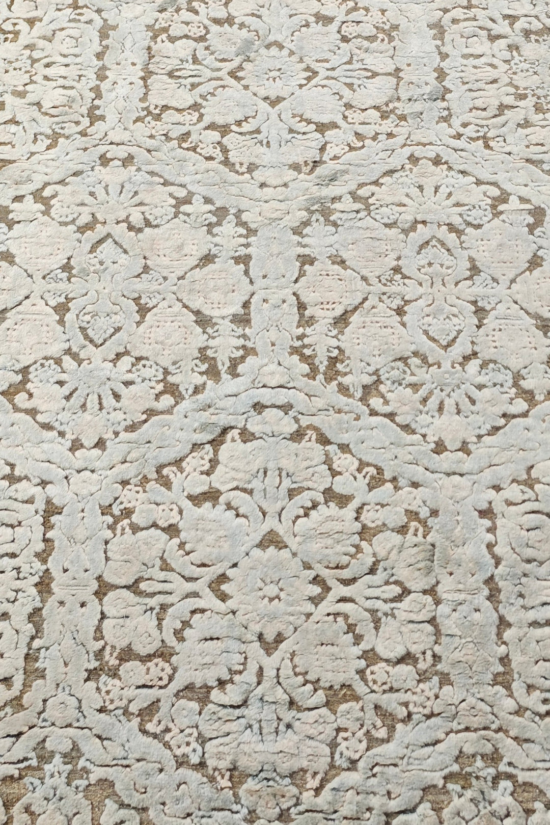 Ivory and Taupe Damask Lattice, Hand-Knotted Wool and Silk Rug