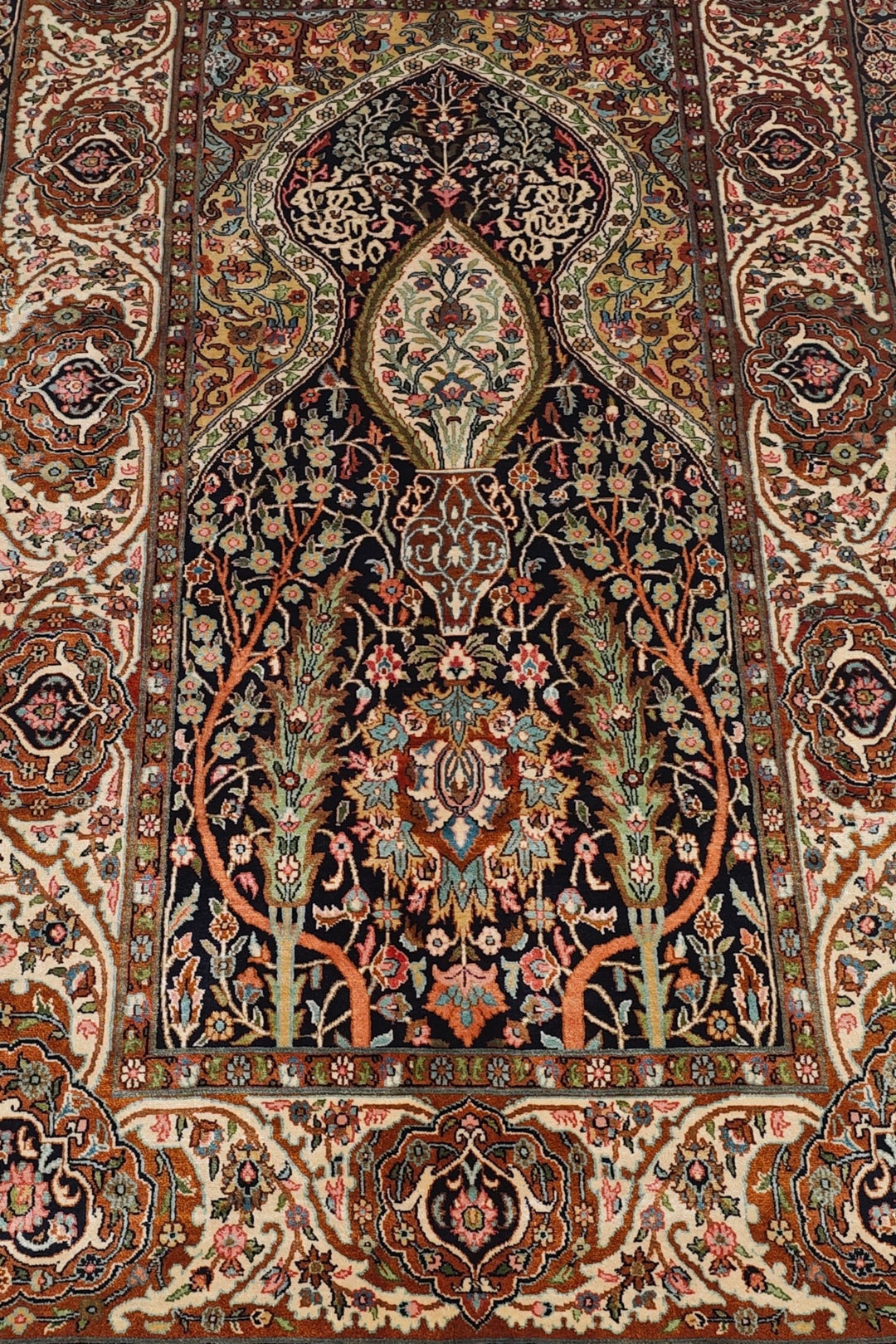 Black and Beige Mihrab Prayer Design, Hand-Knotted Silk Rug