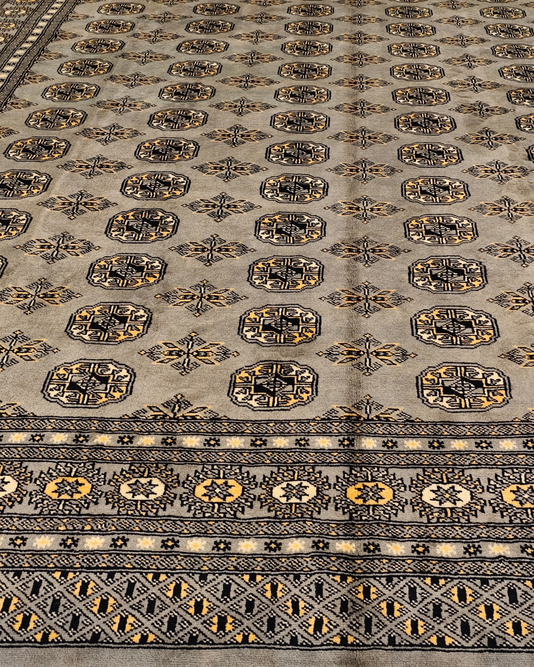 Grey Gul Pakistani Bokhara, Hand-Knotted Wool Rug