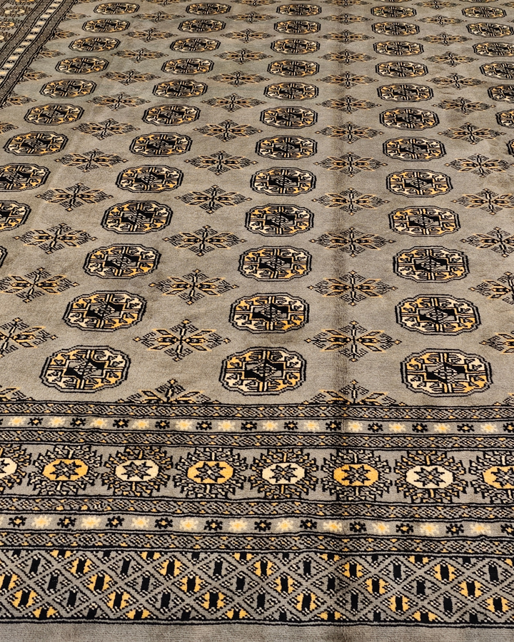 Grey Gul Pakistani Bokhara, Hand-Knotted Wool Rug