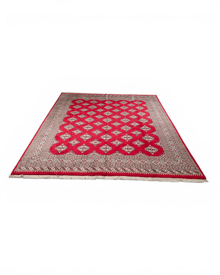Crimson Medallion Pakistani Jaldar, Hand-Knotted Wool Rug