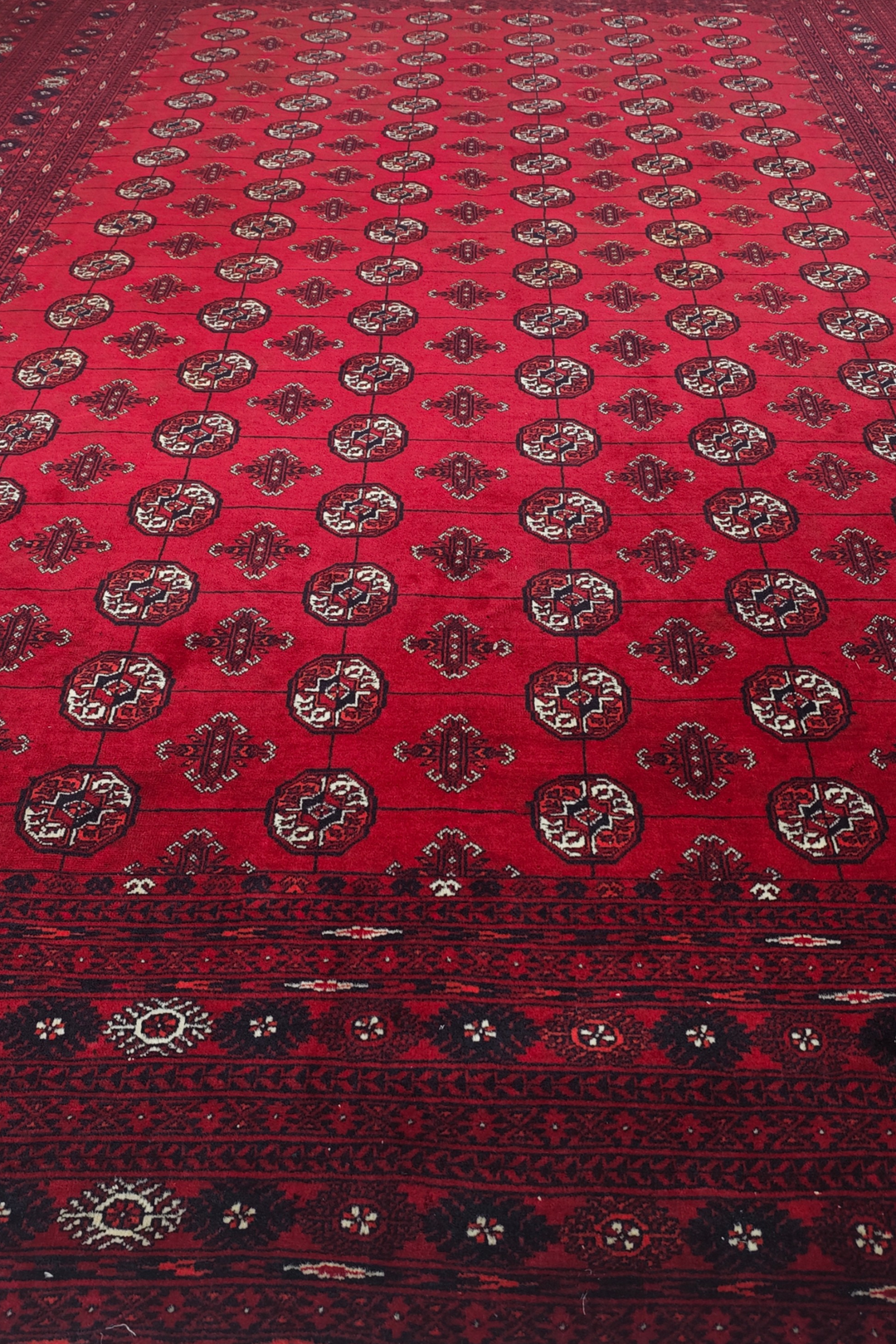Wine Red Turkmen Gül Rug, Hand-Knotted Sherwan