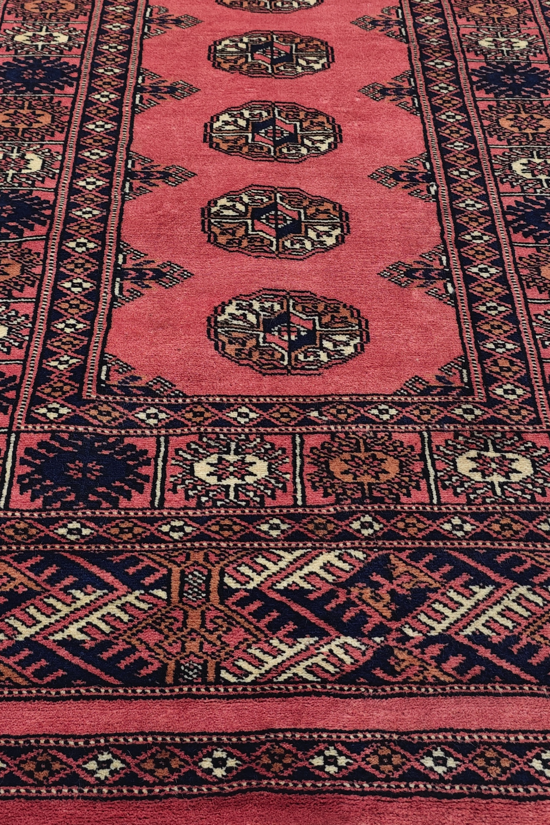 Rose and Navy Single Column Gül Bokhara, Hand-Knotted Wool Rug