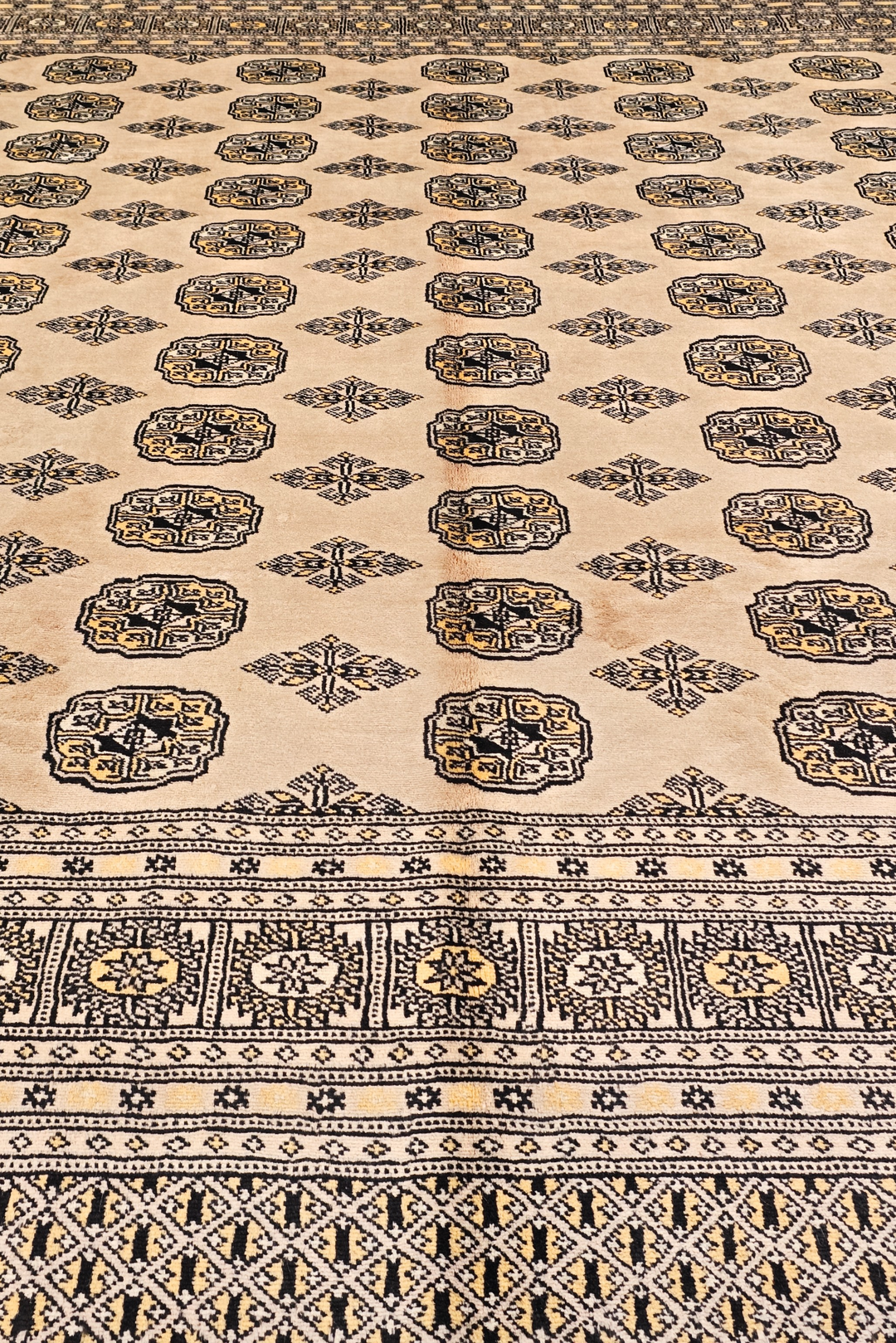 Sand Beige Turkmen Gül Bokhara Square Rug, Hand-Knotted Pakistani Wool