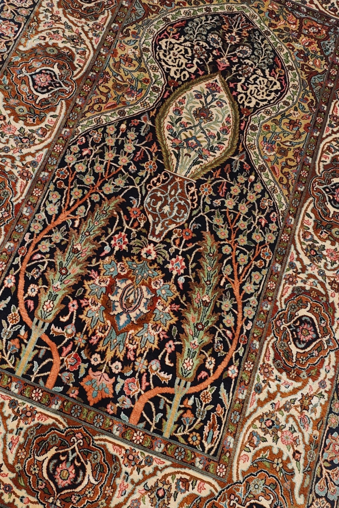 Black and Beige Mihrab Prayer Design, Hand-Knotted Silk Rug