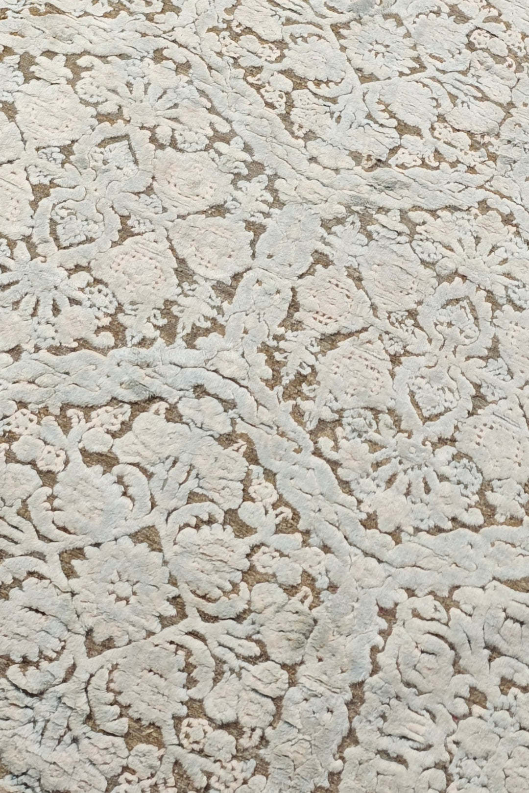 Ivory and Taupe Damask Lattice, Hand-Knotted Wool and Silk Rug