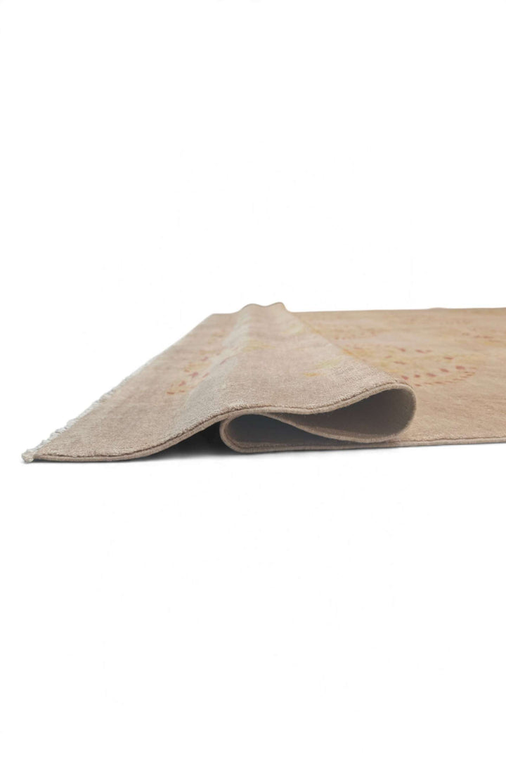 グレージュ フローラル ガズニ ラグ