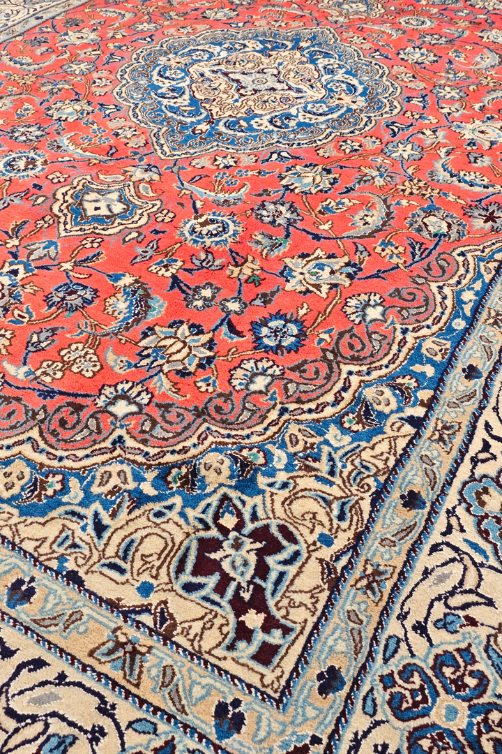 Coral Medallion Persian Nain, Hand-Knotted Wool Rug
