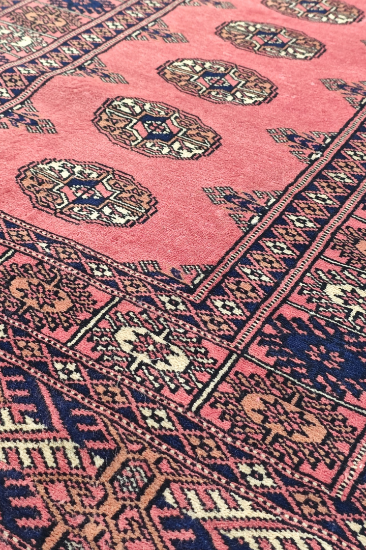 Rose and Navy Single Column Gül Bokhara, Hand-Knotted Wool Rug