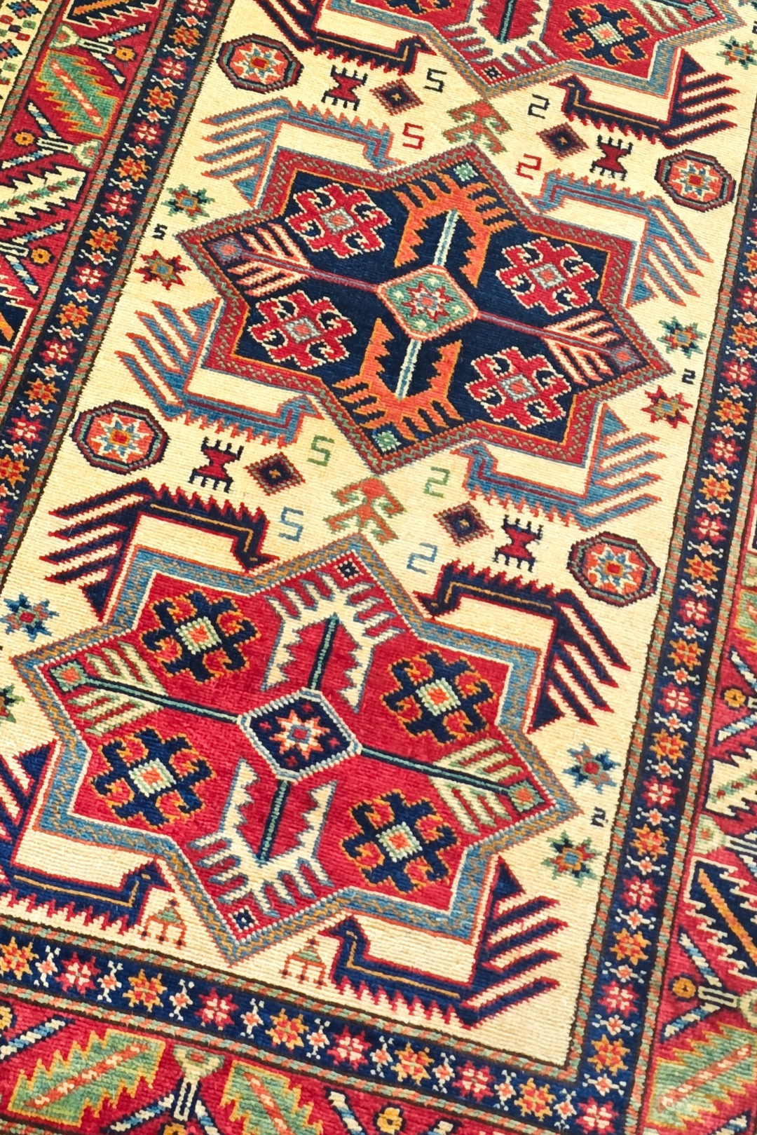 Ivory and Red Hooked Star Medallion Rug, Hand-Knotted Sherwan