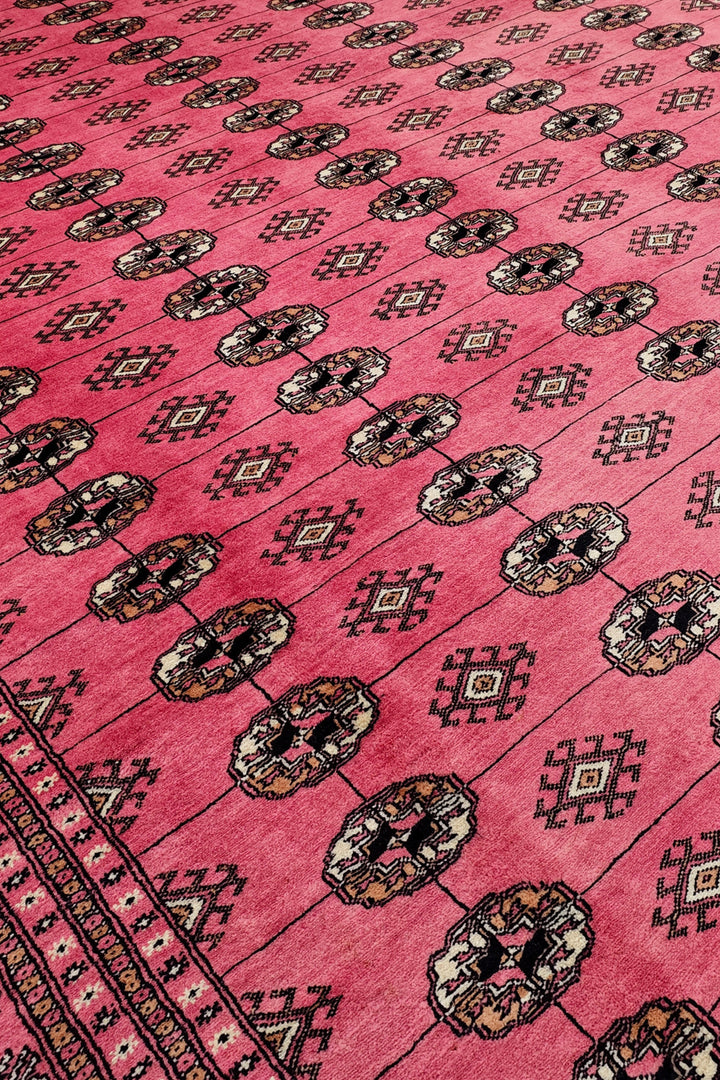 Rose Pink Turkmen Gül Bokhara Rug, Hand-Knotted Pakistani Wool