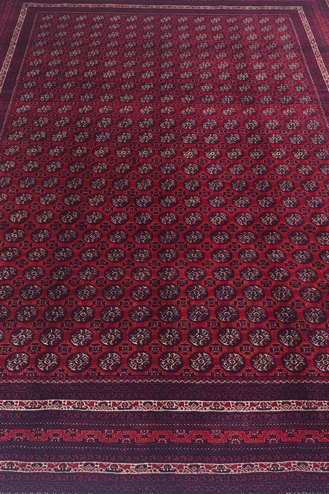 Wine Red Turkmen Gül Khal Mohammadi Rug, Hand-Knotted Wool