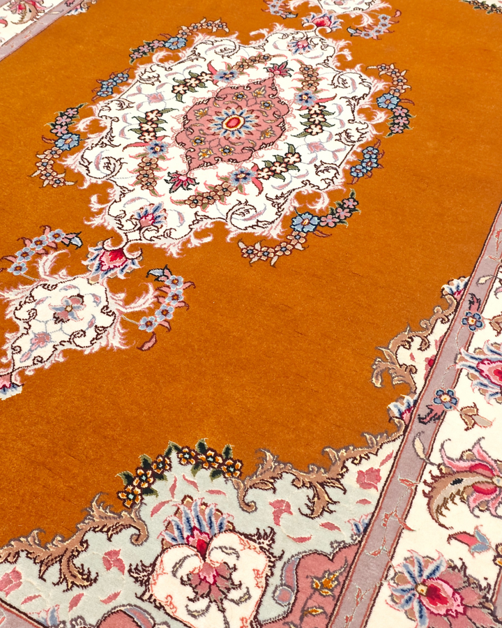 Gold Pakistani Jaldar Accent Rug, Hand-Knotted Wool