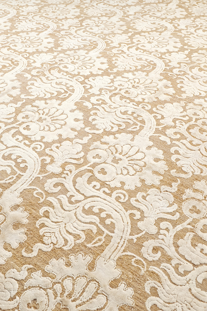 Ivory and Camel Damask Ghazni, Hand-Knotted Wool and Silk Rug