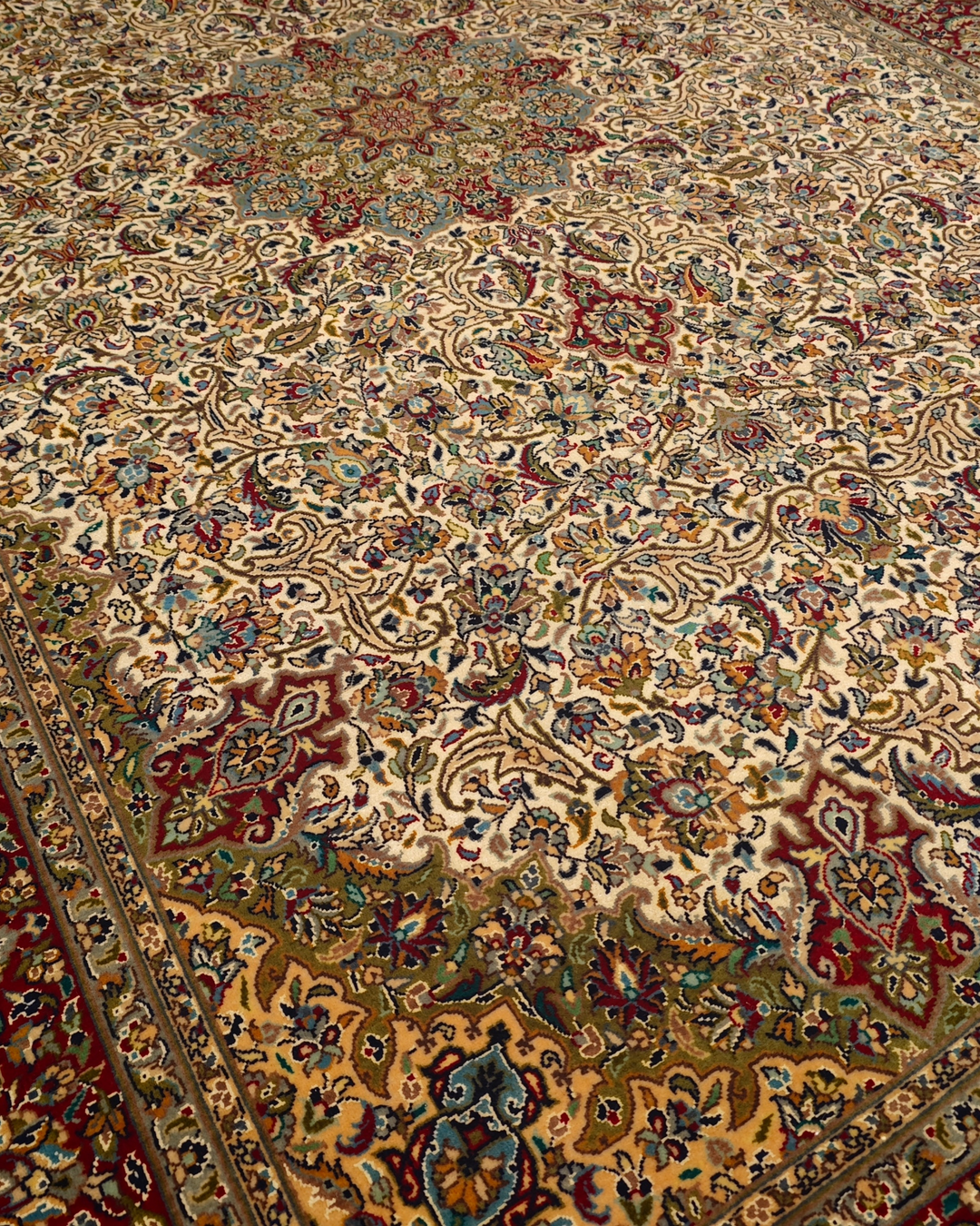 Red Pakistani Double Knot, Hand-Knotted Wool Rug
