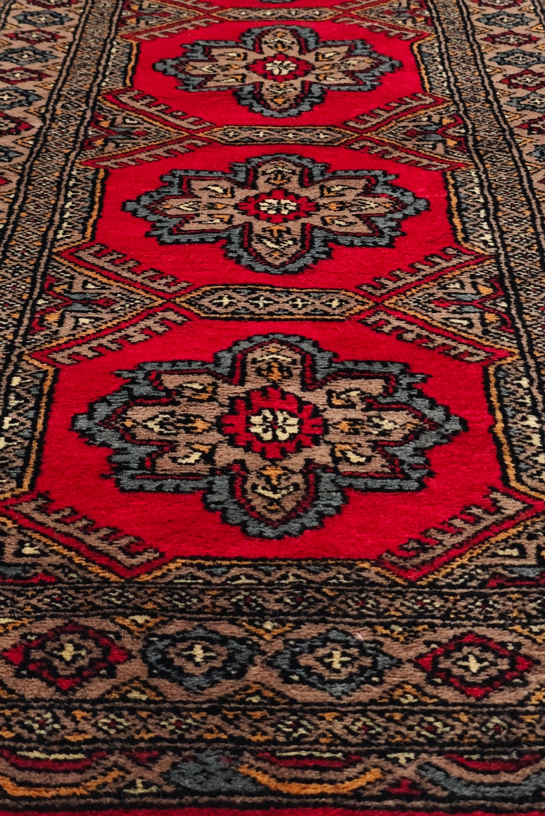 Crimson and Taupe Rosette Medallion, Hand-Knotted Wool Rug