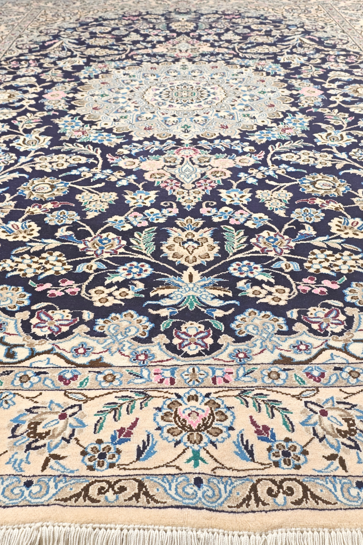 Royal-Blue Medallion Persian Nain, Hand-Knotted Wool Rug