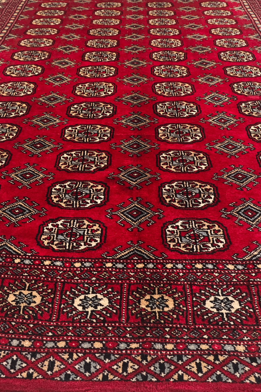 Wine Red Turkmen Gül Bokhara, Hand-Knotted Wool Rug