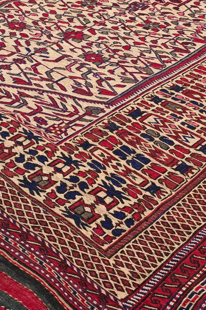 Cream and Red Hooked Medallion Kilim, Hand-Woven Wool