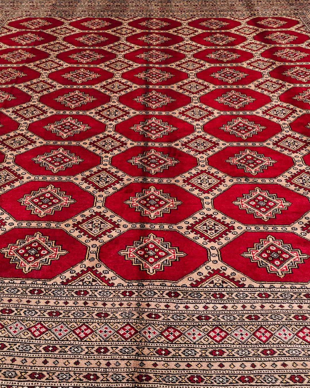 Ruby Gul Pakistani Jaldar, Hand-Knotted Wool Rug