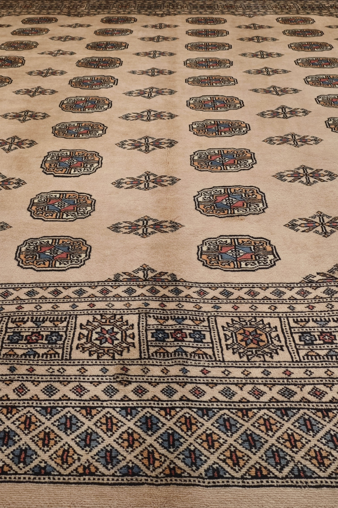 Sand Beige Turkmen Gül Bokhara, Hand-Knotted Wool Rug