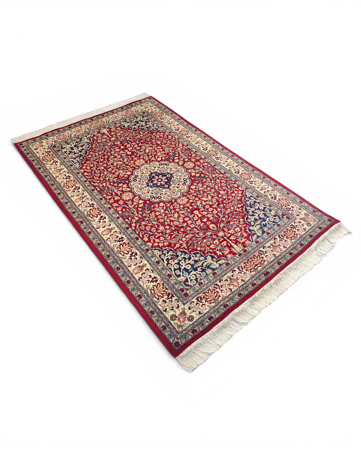 Crimson Medallion Tabriz, Hand-Knotted Pakistani Wool Rug