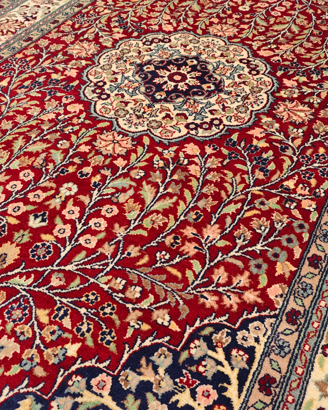 Crimson Medallion Tabriz, Hand-Knotted Pakistani Wool Rug