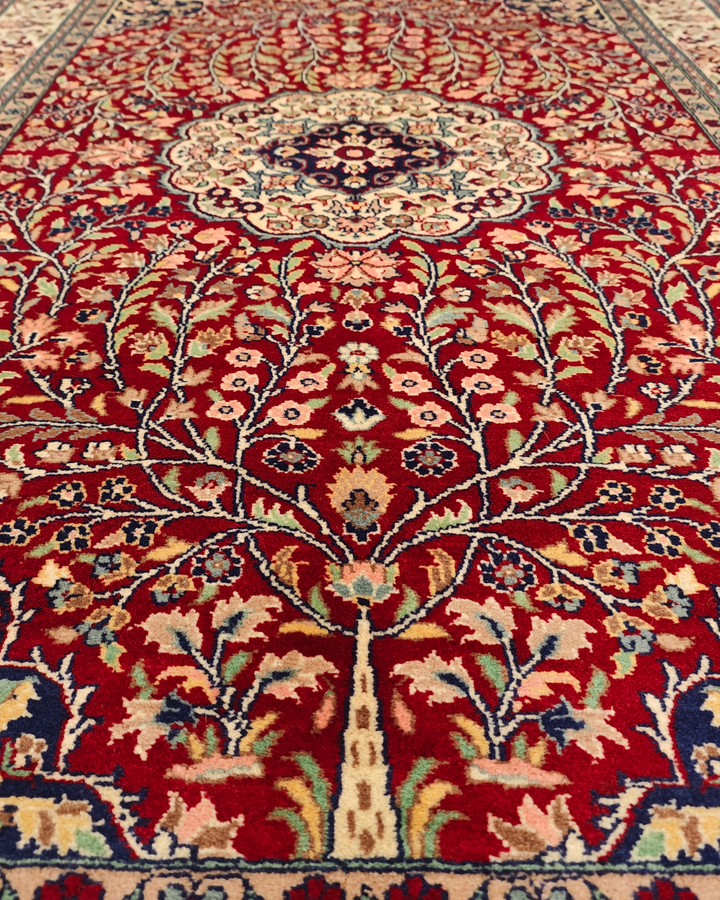 Crimson Medallion Tabriz, Hand-Knotted Pakistani Wool Rug