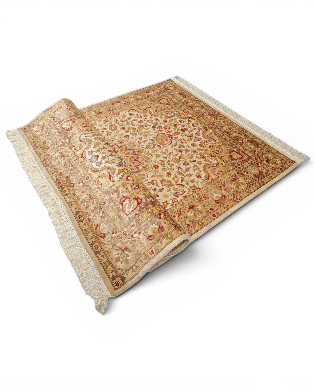 Ivory Medallion Tabriz, Hand-Knotted Pakistani Silk Rug