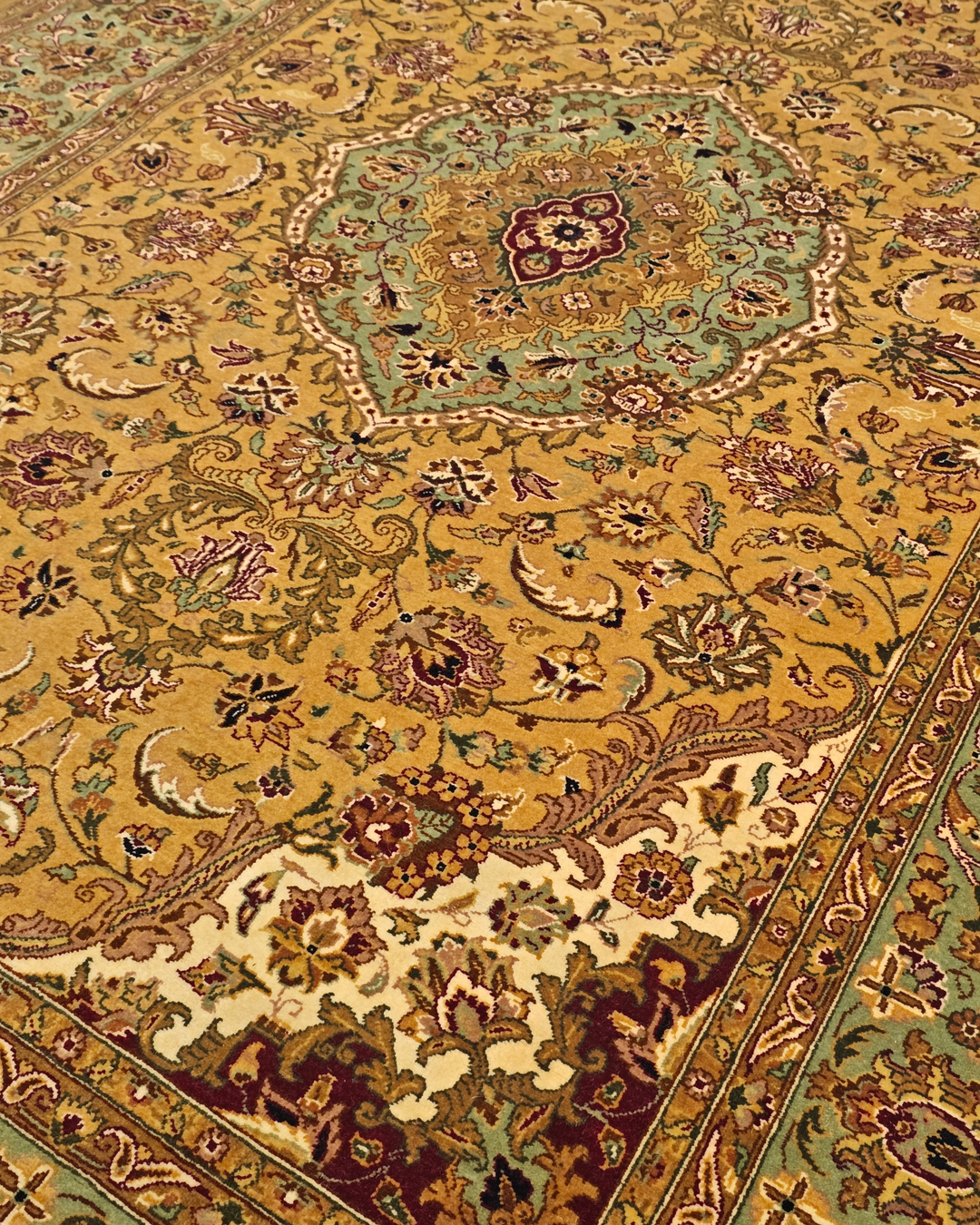 Mustard &amp; Sage Medallion, Hand-Knotted Pakistani Wool Rug