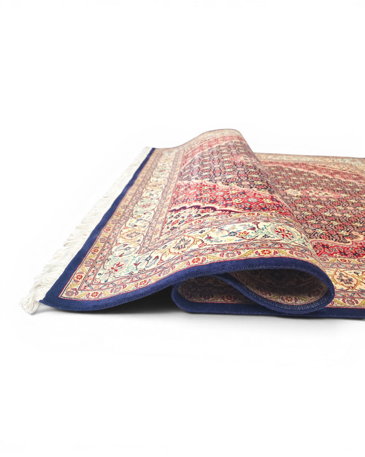 Rosewood Mahi Medallion, Hand-Knotted Pakistani Wool Rug