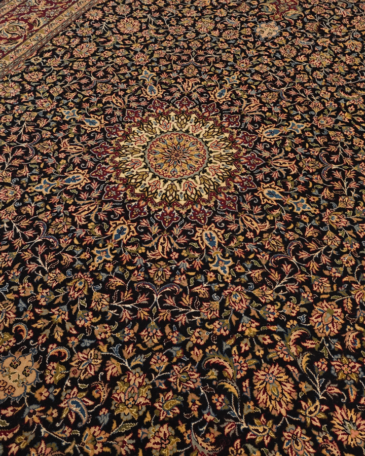 Obsidian &amp; Claret Medallion Tabriz, Hand-Knotted Pakistani Wool Rug