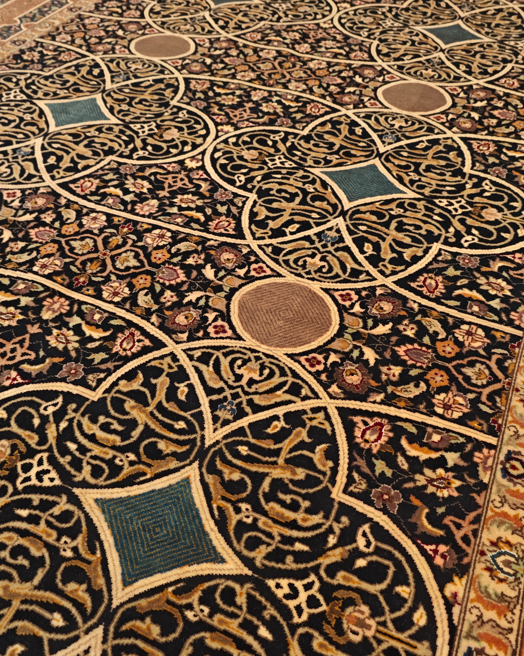 Camel Arabesque Lattice, Hand-Knotted Pakistani Wool Rug