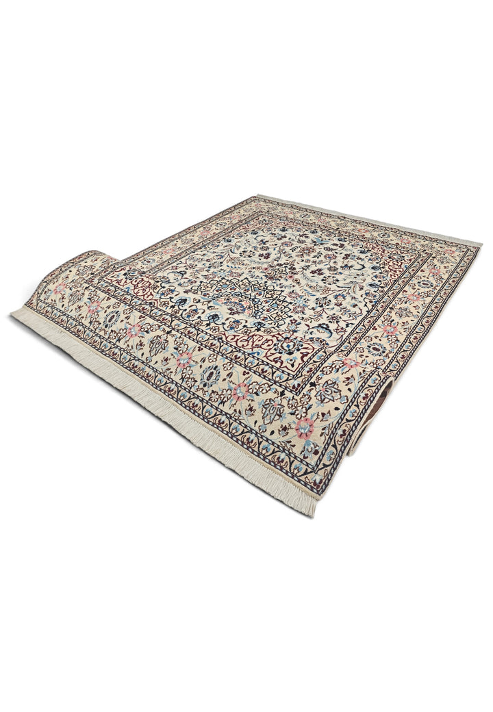 Persian Nain Hand-Knotted Ivory Medallion Rug