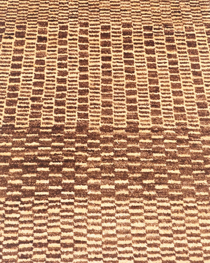 ブラウンのギャッベ（無地） 手織りラグ 63×95cm（写真7）