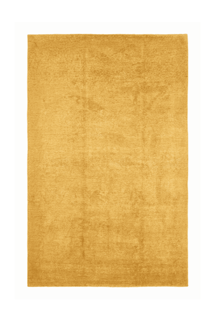 サフランゴールドのギャッベ（無地） 149×222cm・約2畳の手織りウールラグ