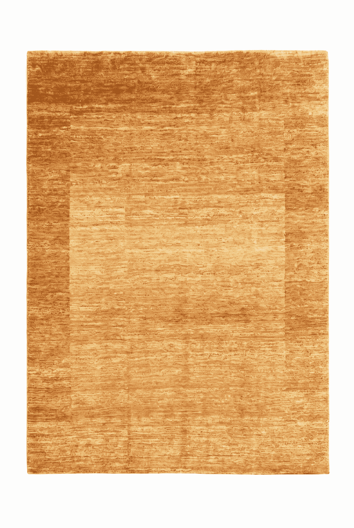 アンバーゴールドのアフガン絨毯 ガズニ（無地） 194×247cm・約3畳の手織りウールラグ