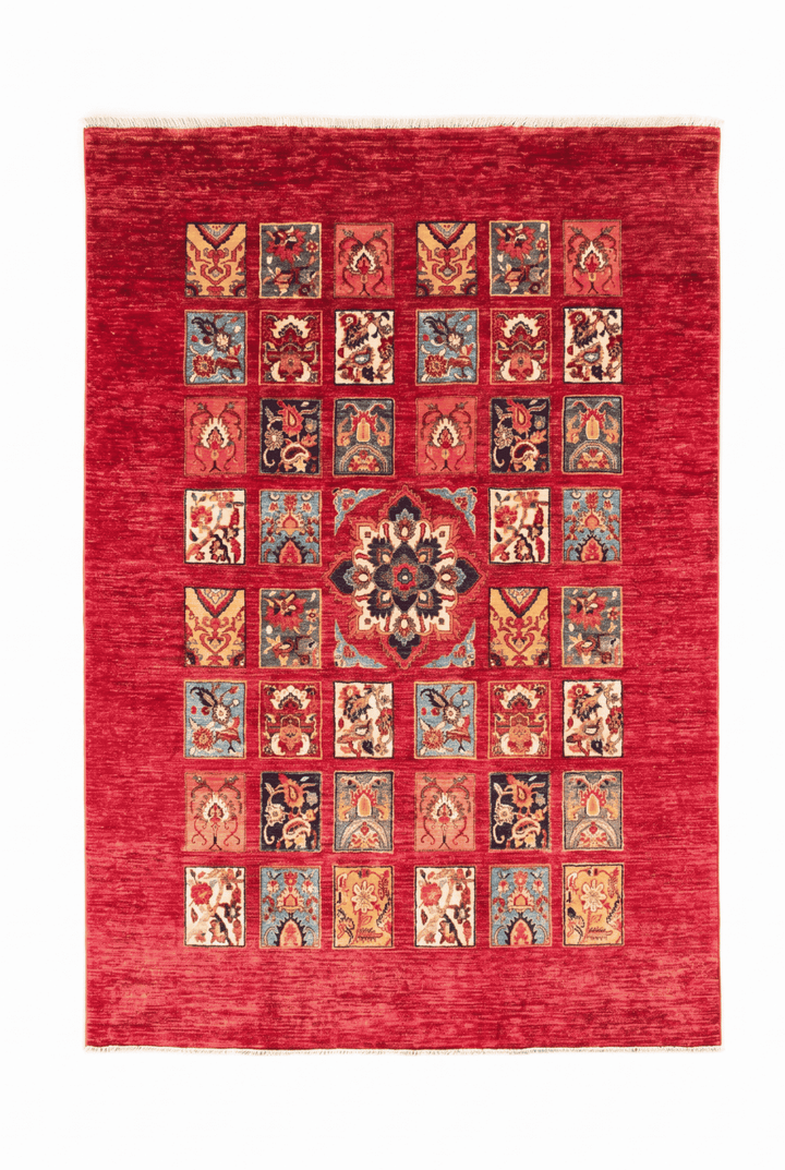 レッドのアフガン絨毯 ガズニ（パッチワーク） 170×229cm・約2畳の手織りウールラグ