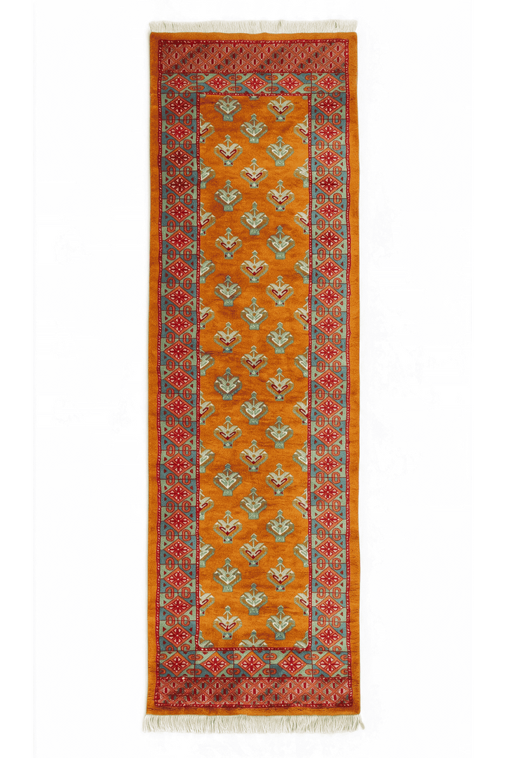 サフランのパキスタン絨毯 高密度（花柄） 82×234cm・廊下ランナーの手織りウールラグ