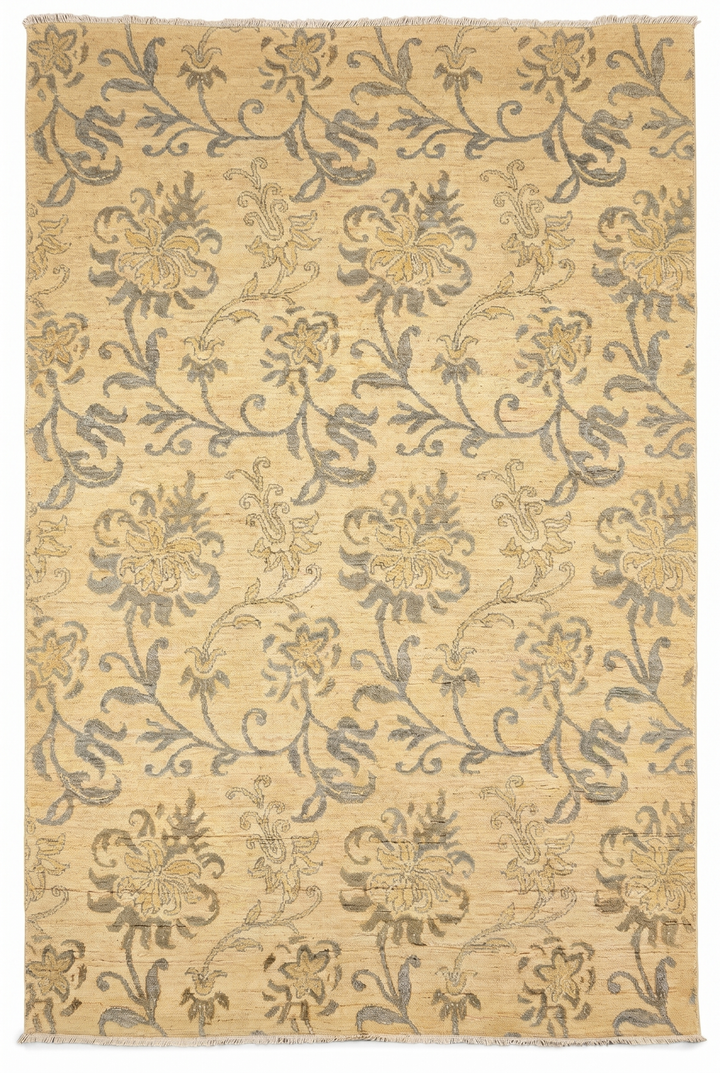 Champagne Lily Gabbeh, Hand-Knotted Afghan Wool &amp; Silk Rug