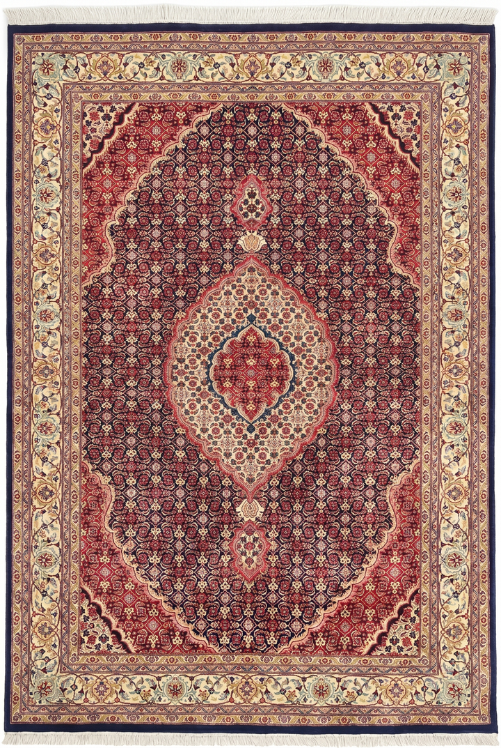 Rosewood Mahi Medallion, Hand-Knotted Pakistani Wool Rug