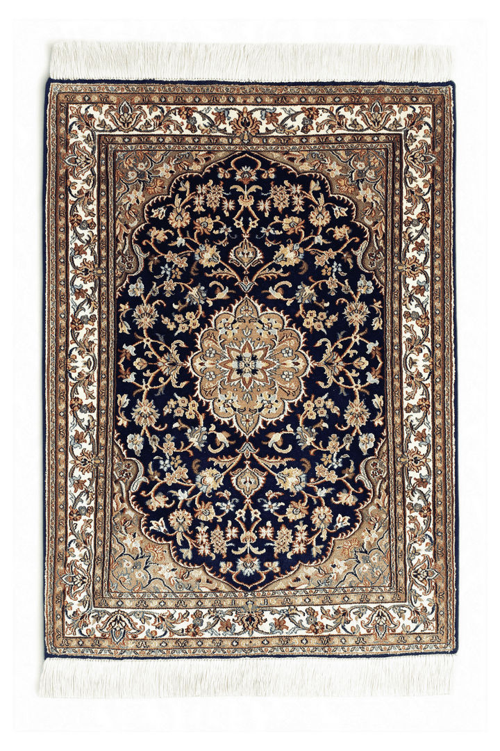 ネイビーブルーのカシミール シルク絨毯（メダリオン柄） 64×89cm・玄関マットの手織りシルクラグ